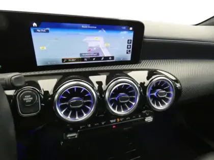 Photo 17 Mercedes Classe A Gén. IV (W177) Ph1 Business Line 5