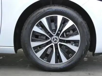 Photo 10 Mercedes Classe A Gén. IV (W177) Ph1 Business Line 5