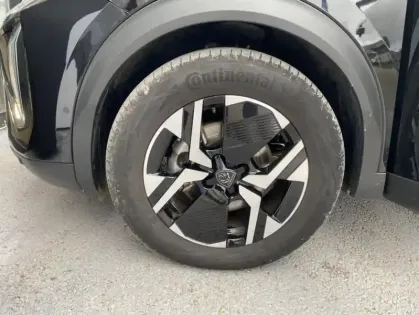 Photo 15 Peugeot 2008 II Hybrid 136 e-DCS6 ALLURE