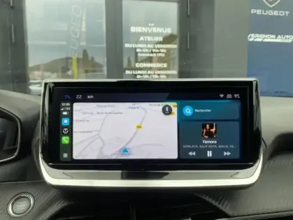 Photo 33 Peugeot 2008 II Hybrid 136 e-DCS6 ALLURE