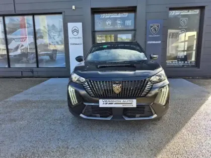 Photo 48 Peugeot 2008 II Hybrid 136 e-DCS6 ALLURE