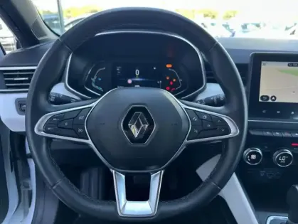 Photo 18 Renault Clio V Intens E-TECH 140 -21