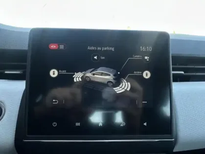 Photo 10 Renault Clio V Intens E-TECH 140 -21