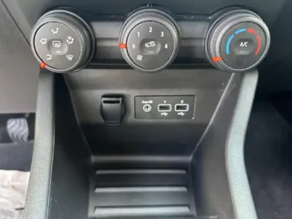 Photo 15 Renault Clio Société V Air Nav SCe 65