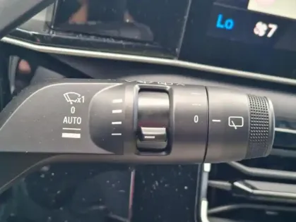 Photo 36 Renault 5 III iconic cinq 10 ch autonomie confort