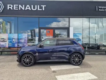 Photo 1 Renault 5 III iconic cinq 10 ch autonomie confort