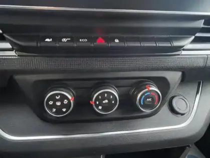 Photo 8 Renault Trafic III FG GCF L2H1 3T Blue dCi 130