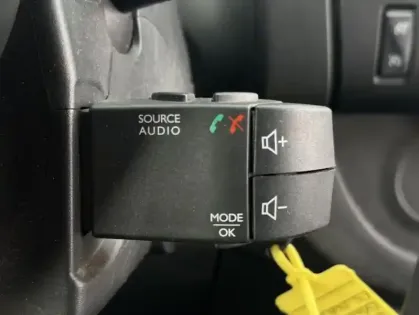 Photo 20 Renault Trafic III NV FG GCF L1H1 1200 dCi 120