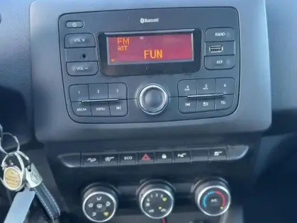 Photo 9 Dacia Duster II Confort Blue dCi 115 4x4