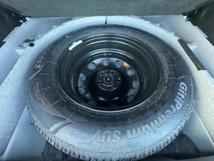 Photo 15 Dacia Duster II Confort Blue dCi 115 4x4