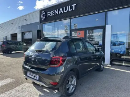 Photo 2 Dacia Sandero Stepway TCe 90