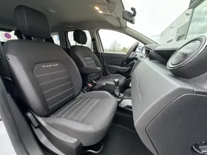 Photo 23 Dacia Duster II Prestige TCe 130 FAP 4x2 E6U