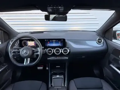 Photo 6 Mercedes Classe B 200 d AMG Line