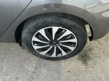 Photo 13 Ford Fiesta 1.0 Flexifuel 95ch Titanium Business 5p