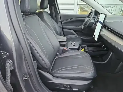 Photo 22 Ford Mustang mach-E 269ch Standard Range 72,6kWh Propulsion