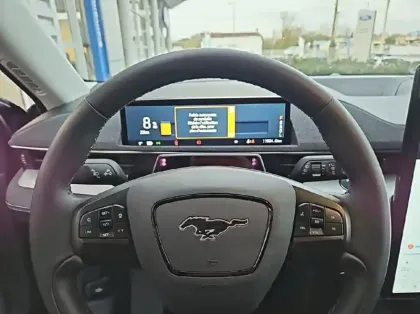 Photo 6 Ford Mustang mach-E 269ch Standard Range 72,6kWh Propulsion