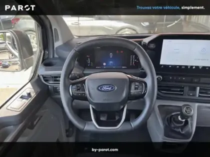 Photo 6 Ford Tourneo Custom 320 L2H1 2.0 EcoBlue 150ch Titanium