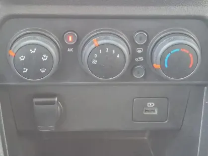 Photo 8 Dacia Sandero Confort TCe 90 CVT