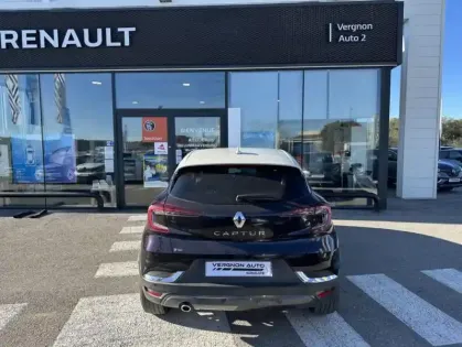 Photo 30 Renault Captur II Initiale Paris TCe 155 EDC FAP