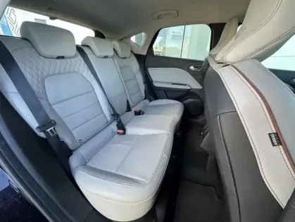 Photo 28 Renault Captur II Initiale Paris TCe 155 EDC FAP