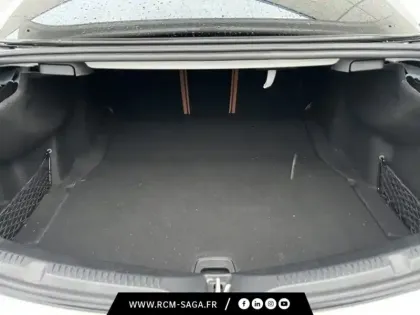 Photo 8 Mercedes Classe E 220 d AMG Line