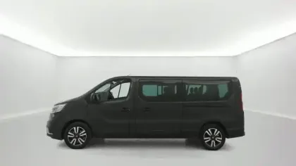 Photo 1 Renault Trafic Combi RED Edition L2 2.0 Blue dCi 150ch EDC 9 places Suréquipé