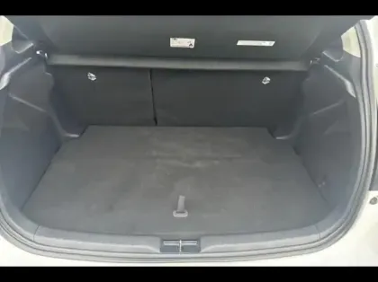 Photo 8 Toyota Yaris  116h Dynamic  MY22 NG