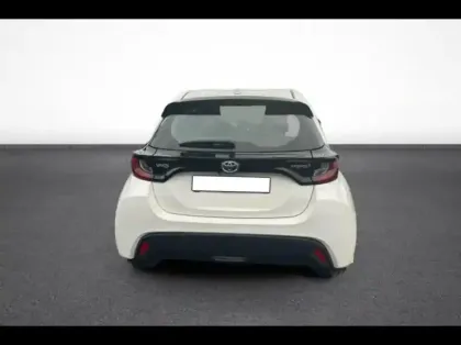 Photo 4 Toyota Yaris  116h Dynamic  MY22 NG