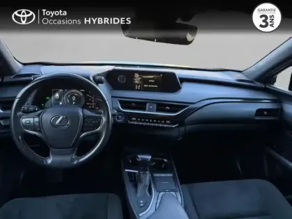 Photo 7 Lexus UX  250h 2WD Premium Edition MY21