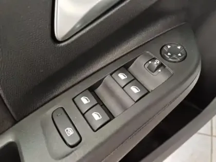 Photo 10 Opel Corsa  1.2 Turbo 130ch GS Line BVA