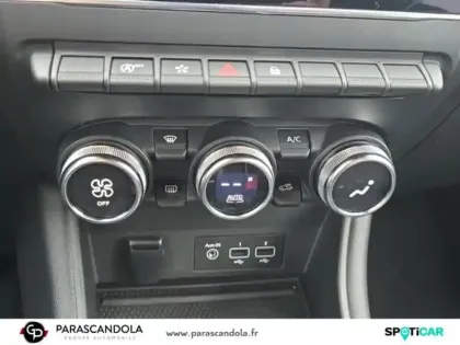 Photo 13 Renault Captur  1.3 TCe 130ch FAP Intens EDC