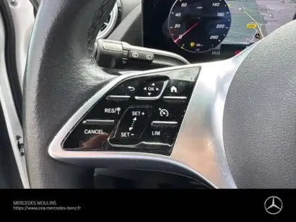 Photo 11 Mercedes GLA  200 d 150ch Progressive Line 8G-DCT