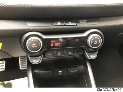 Photo 5 Kia Stonic  1.0 T-GDi 120ch MHEV GT Line DCT7