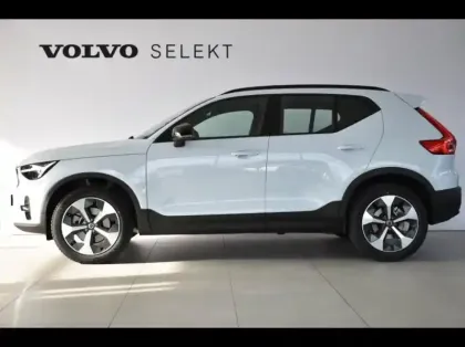 Photo 2 Volvo Xc40  B3 163ch Plus DCT 7