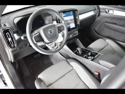 Photo 6 Volvo Xc40  B3 163ch Plus DCT 7