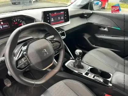 Photo 29 Peugeot 208  1.2 PureTech 100ch S&S Allure