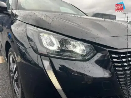 Photo 12 Peugeot 208  1.2 PureTech 100ch S&S Allure