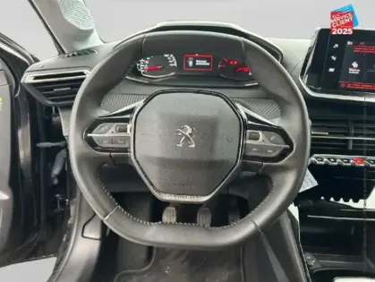 Photo 11 Peugeot 208  1.2 PureTech 100ch S&S Allure