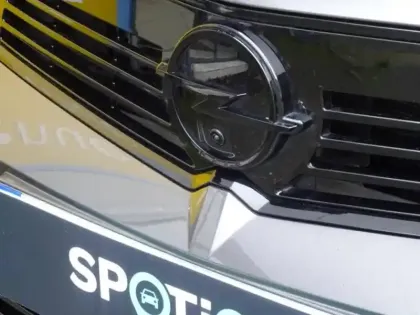 Photo 6 Opel Astra  1.6 Turbo 180ch Hybrid GS BVA8