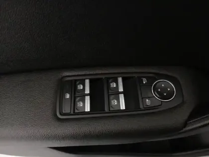 Photo 12 Renault Captur  1.0 TCe 90ch Techno