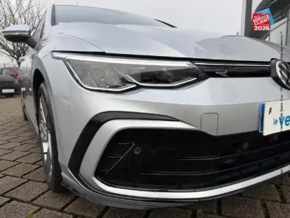 Photo 16 Volkswagen Golf  1.5 eTSI OPF 150ch R-Line DSG7