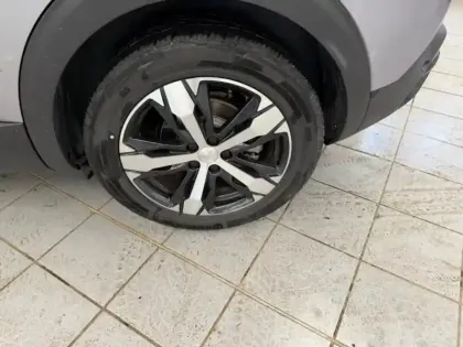 Photo 8 Peugeot 3008  1.2 PureTech 130ch E6.c Crossway S&S EAT8