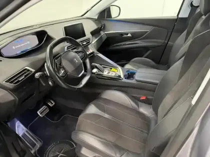 Photo 10 Peugeot 3008  1.2 PureTech 130ch E6.c Crossway S&S EAT8