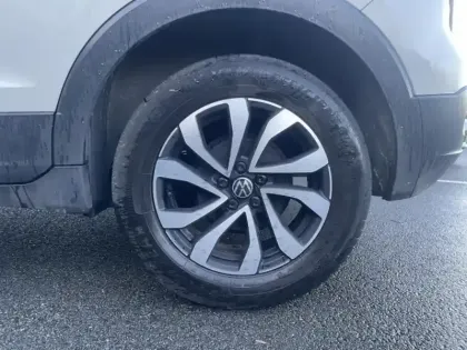 Photo 3 Volkswagen T-cross  1.0 TSI 95ch Active