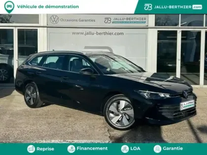 Photo 1 Volkswagen Passat  SW 1.5 eTSI 150ch Life Plus DSG7