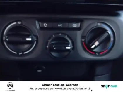 Photo 13 Citroën C3  1.2 PureTech 83ch S&S YOU!