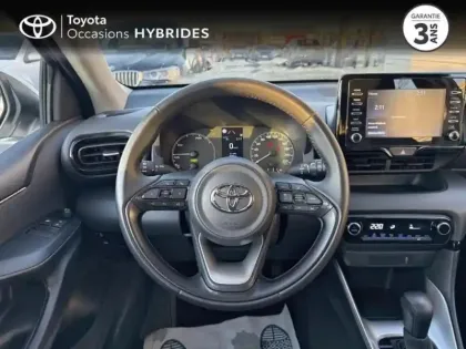 Photo 8 Toyota Yaris  116h Dynamic 5p