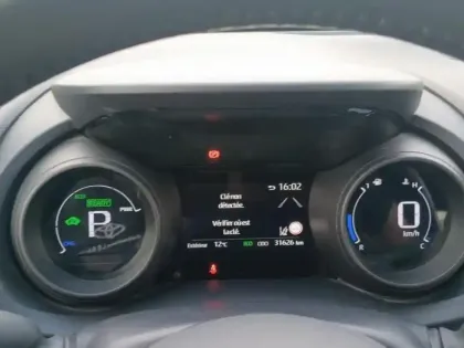 Photo 24 Toyota Yaris  Cross 116h Design MY22