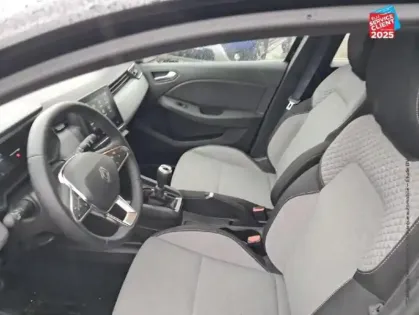 Photo 14 Renault Clio  1.5 Blue dCi 100ch Evolution - 24