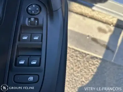 Photo 11 Peugeot 2008  1.2 Hybrid 145ch Envy e-DCS6